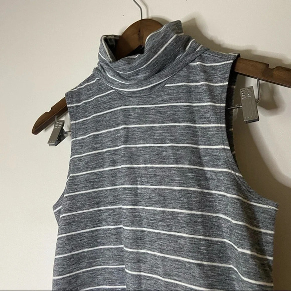 Turtleneck Dress Striped Midi Long Sweater Jersey Gray Sleeveless Womens Size XS - Picture 2 of 9